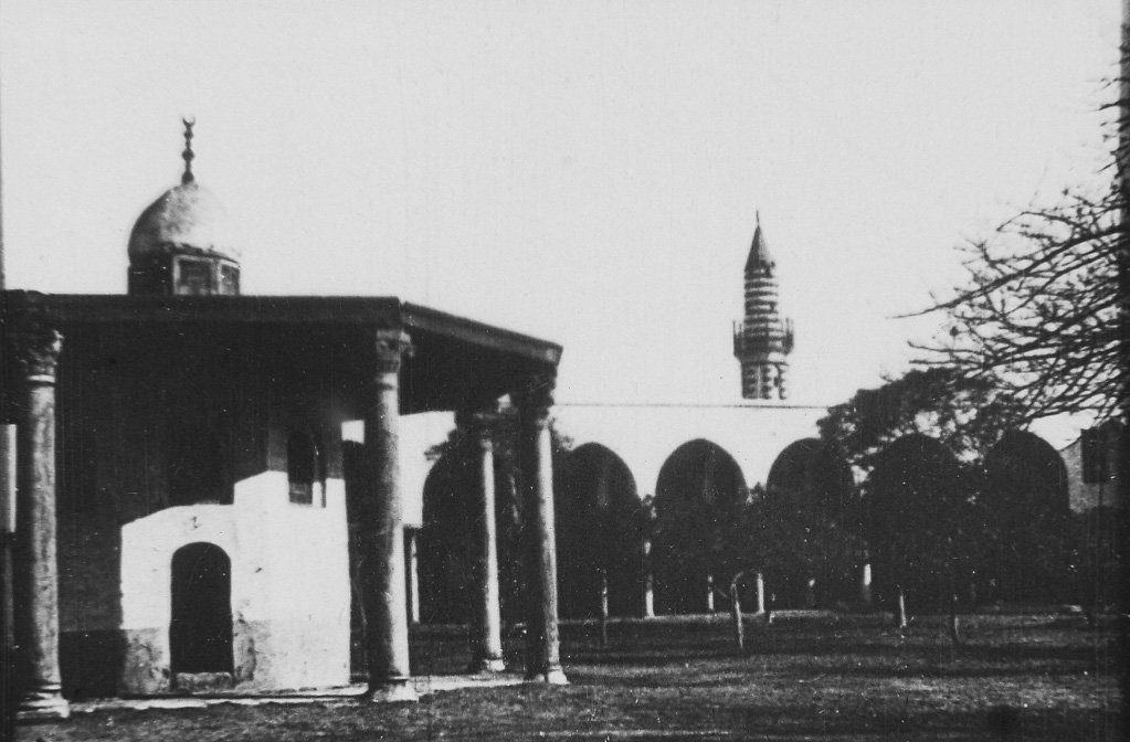 06 - Amru Moschee